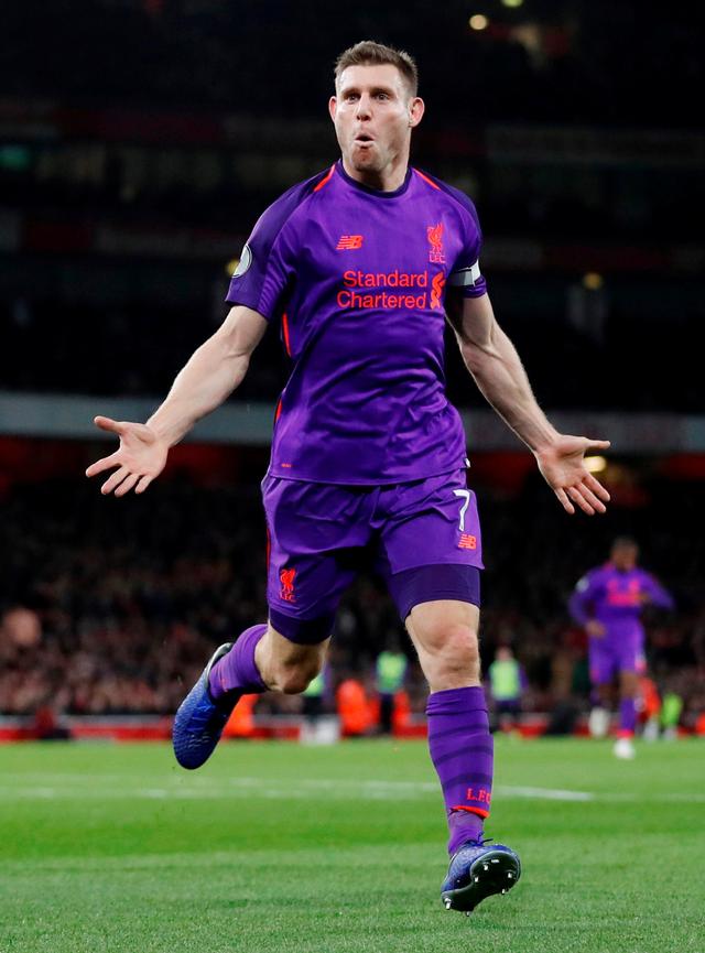 《学园偶像大师》风靡日本：手游营收榜榜首的常客